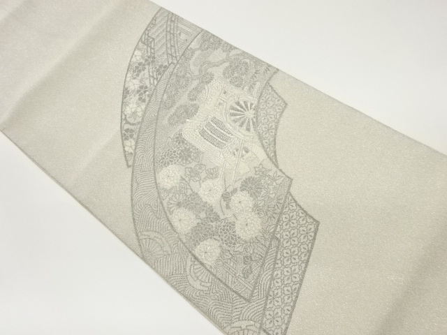 プラチナ箔地紙に御所車模様織出し袋帯